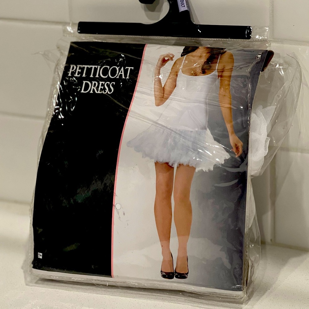 Women’s Petticoat Dress